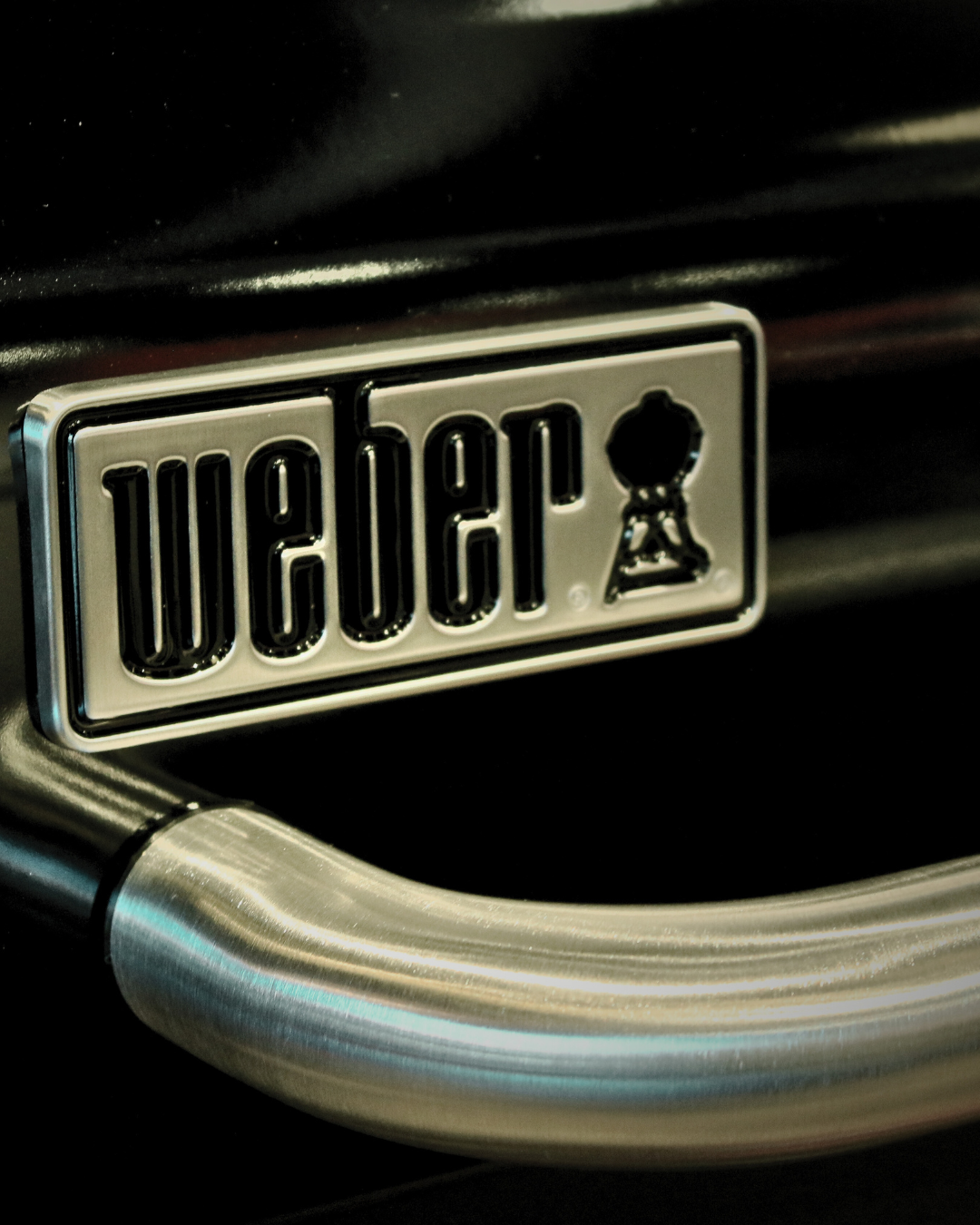 Elevate Your Backyard Experience with the Weber Smoque Pellet Smoker