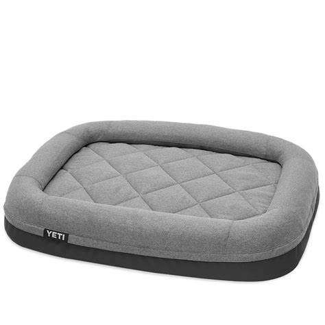 Yeti Trailhead | Dog Bed